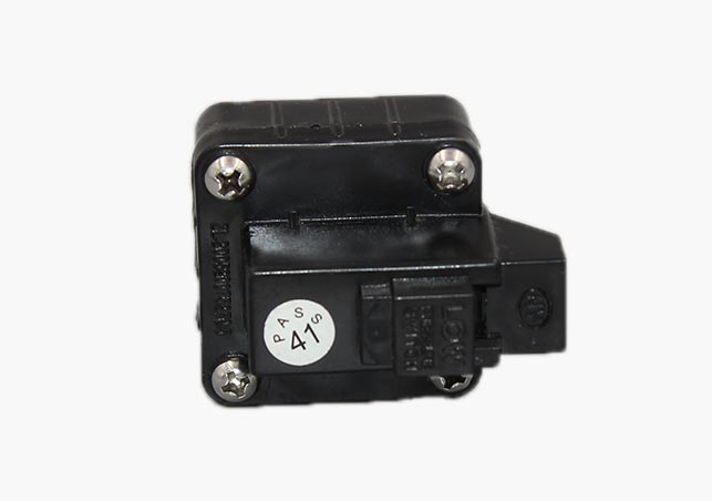 LP-03-BK Connector